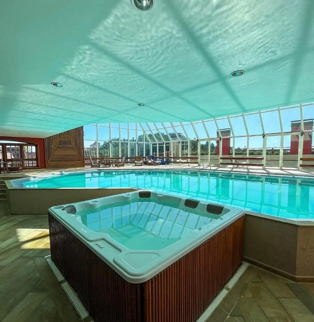 Duplex Luxo Quatre Saisons Mbflats Campos Do Jordao 1公寓式酒店