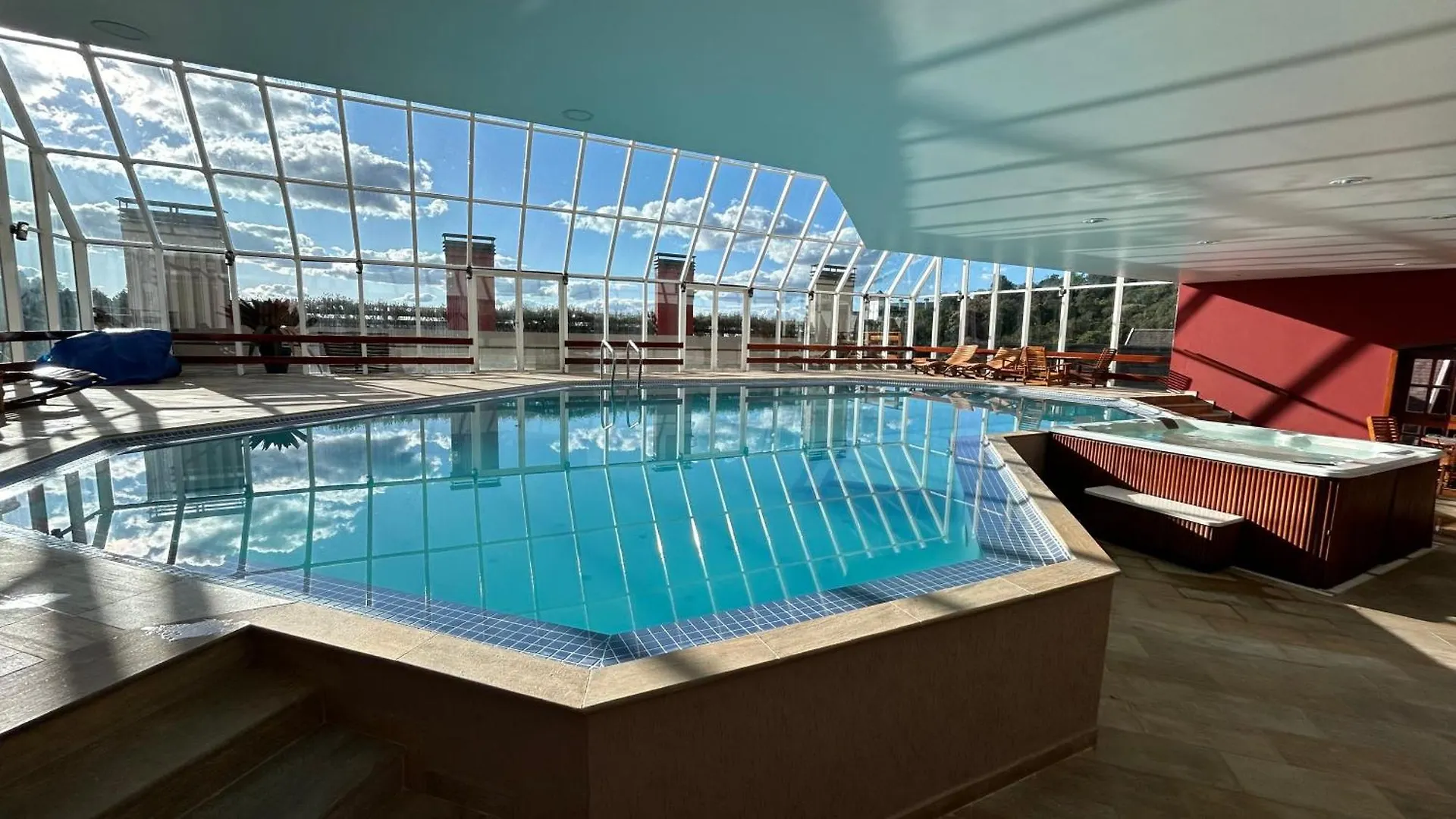 Aparthotel Duplex Luxo Quatre Saisons Mbflats Campos Do Jordao 1 0*,  Brasile